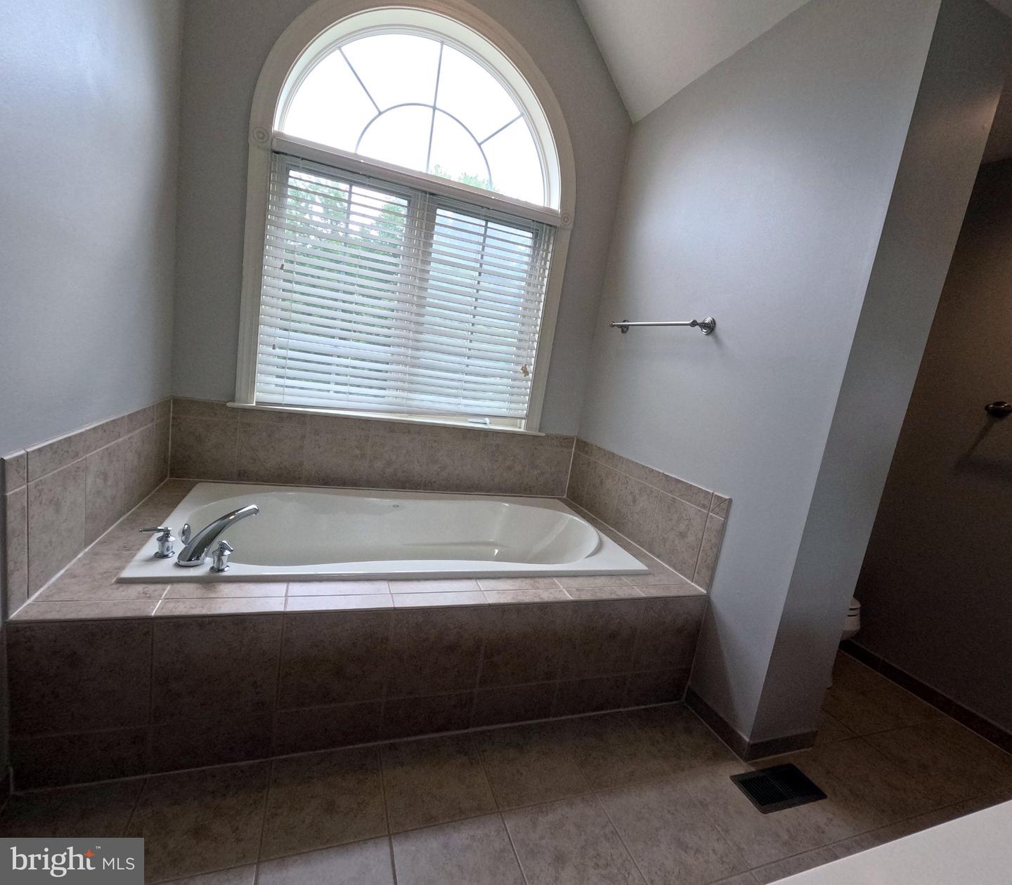 957 Pinehurst Dr Property Photo 12
