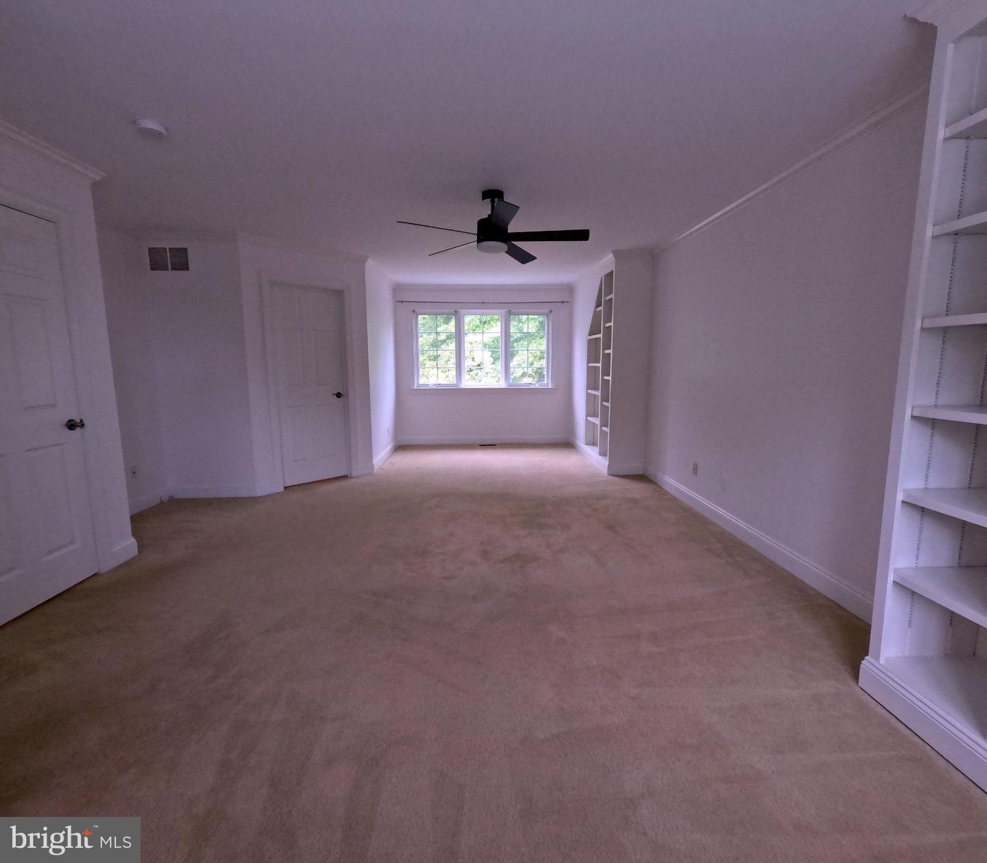 957 Pinehurst Dr Property Photo 13