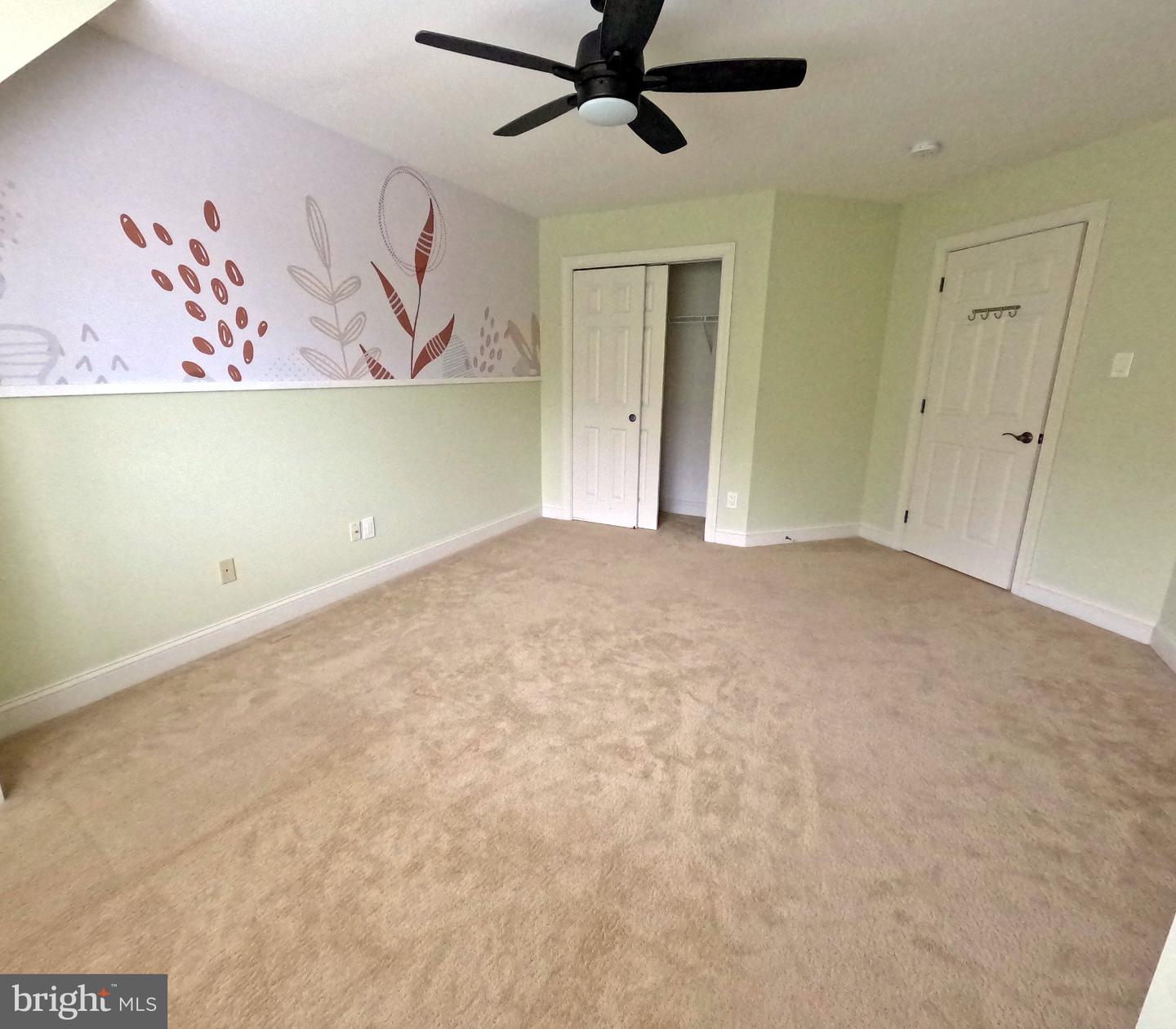 957 Pinehurst Dr Property Photo 14