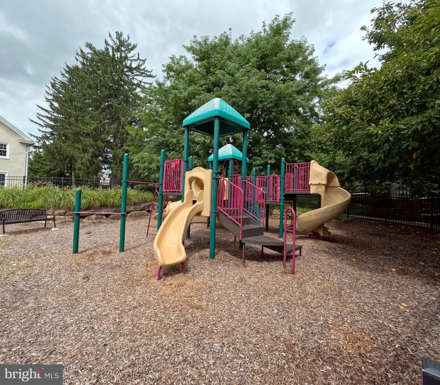 957 Pinehurst Dr Property Photo 19