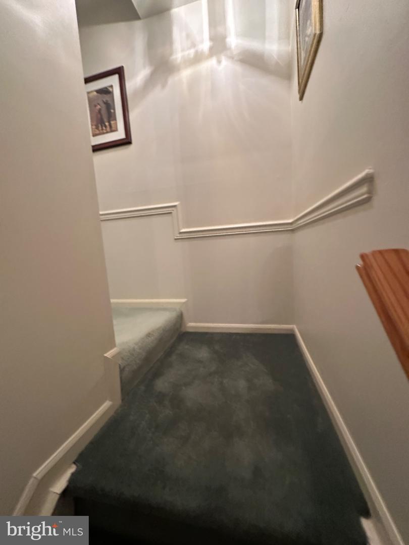602 Inverness Ct Property Photo 12