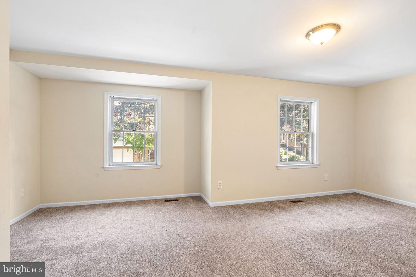 503 Brighton Cir #5c Property Photo 16