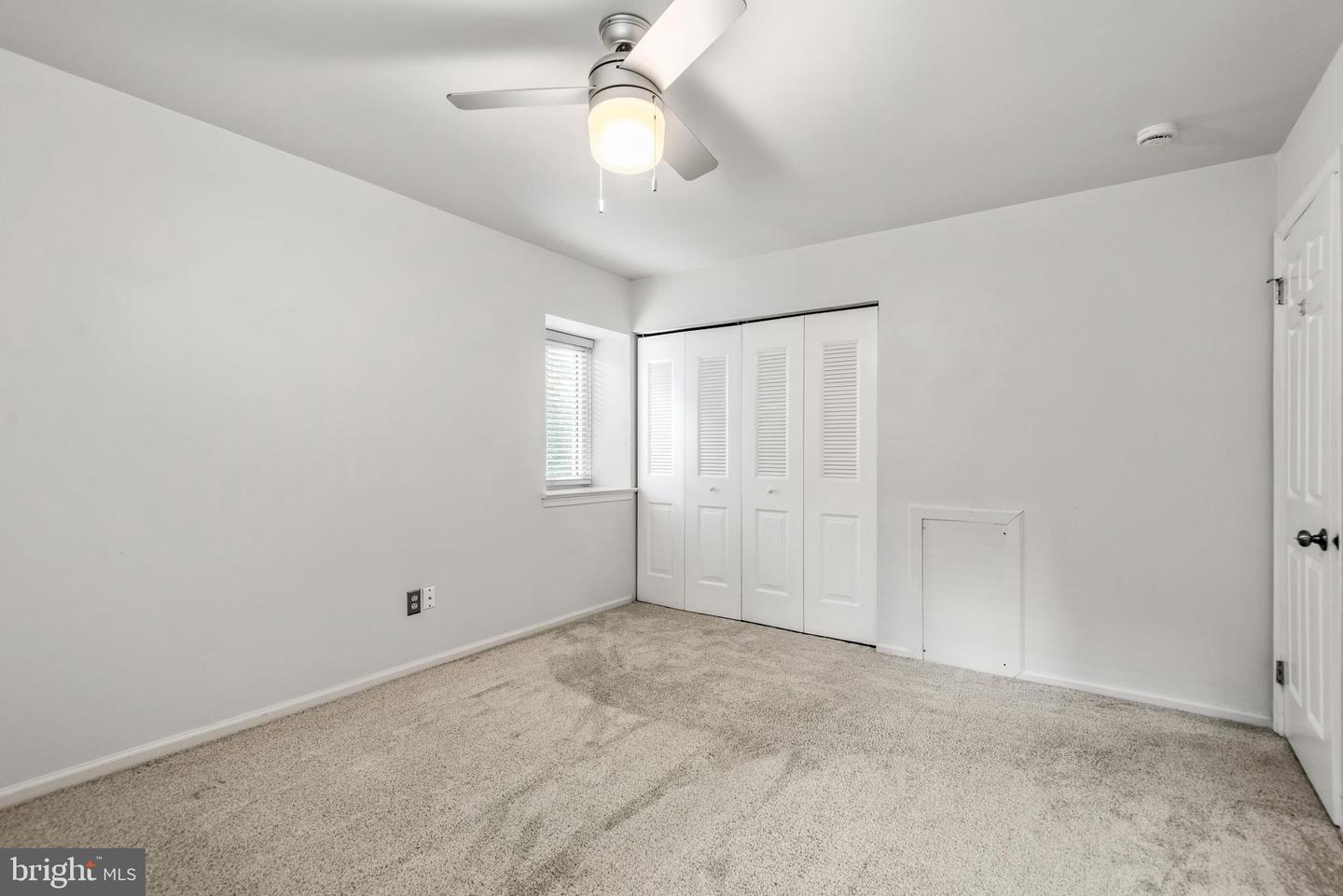 48 Elan Ln Property Photo 18