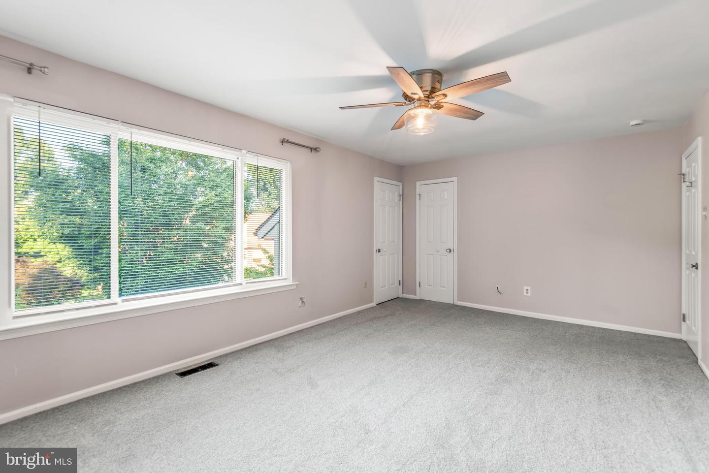 48 Elan Ln Property Photo 21