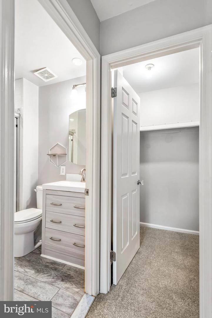 48 Elan Ln Property Photo 23
