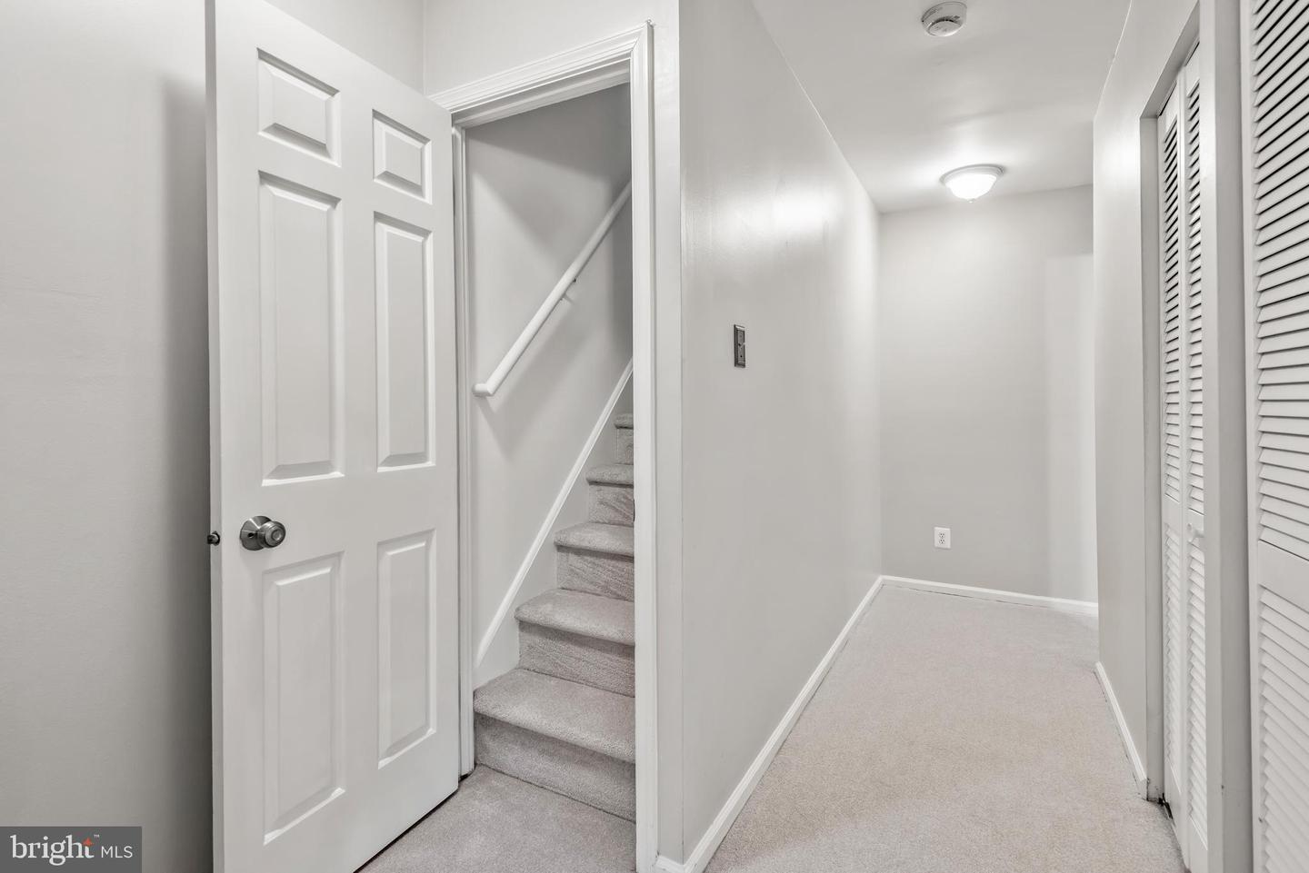 48 Elan Ln Property Photo 24