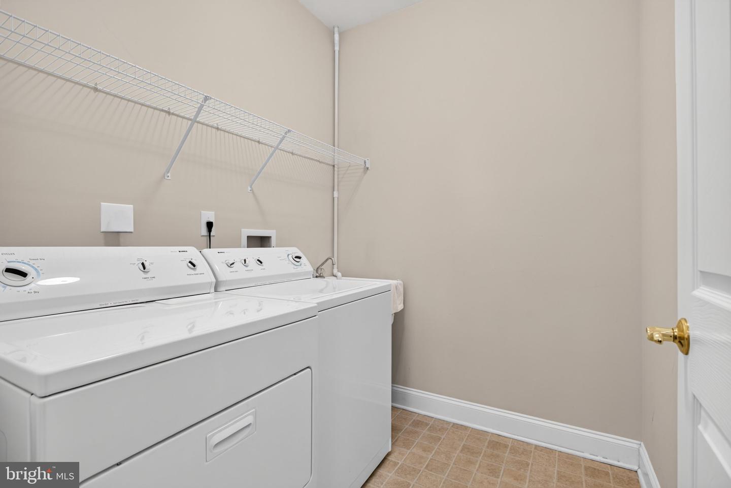 118 Augusta Dr Property Photo 23