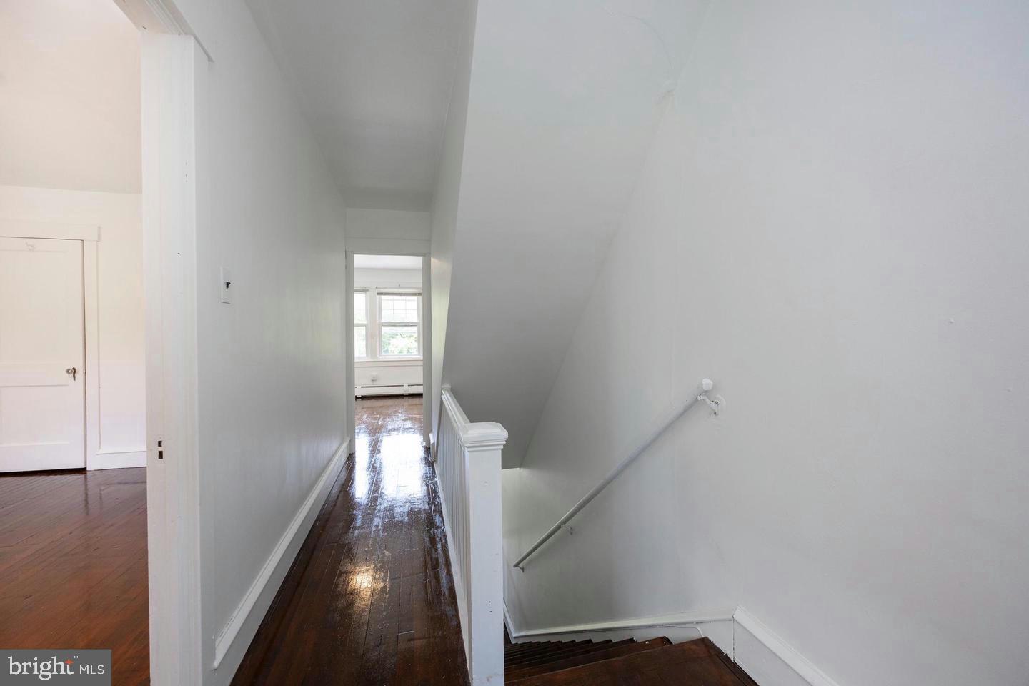 337 Stuart Ave Property Photo 13