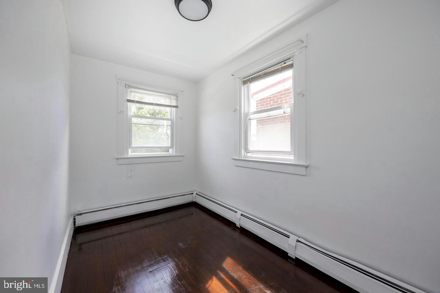 337 Stuart Ave Property Photo 15
