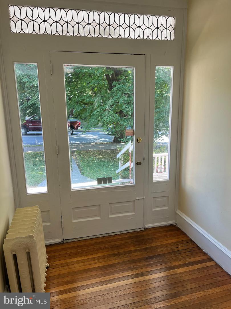 200 S Union St Property Photo 4