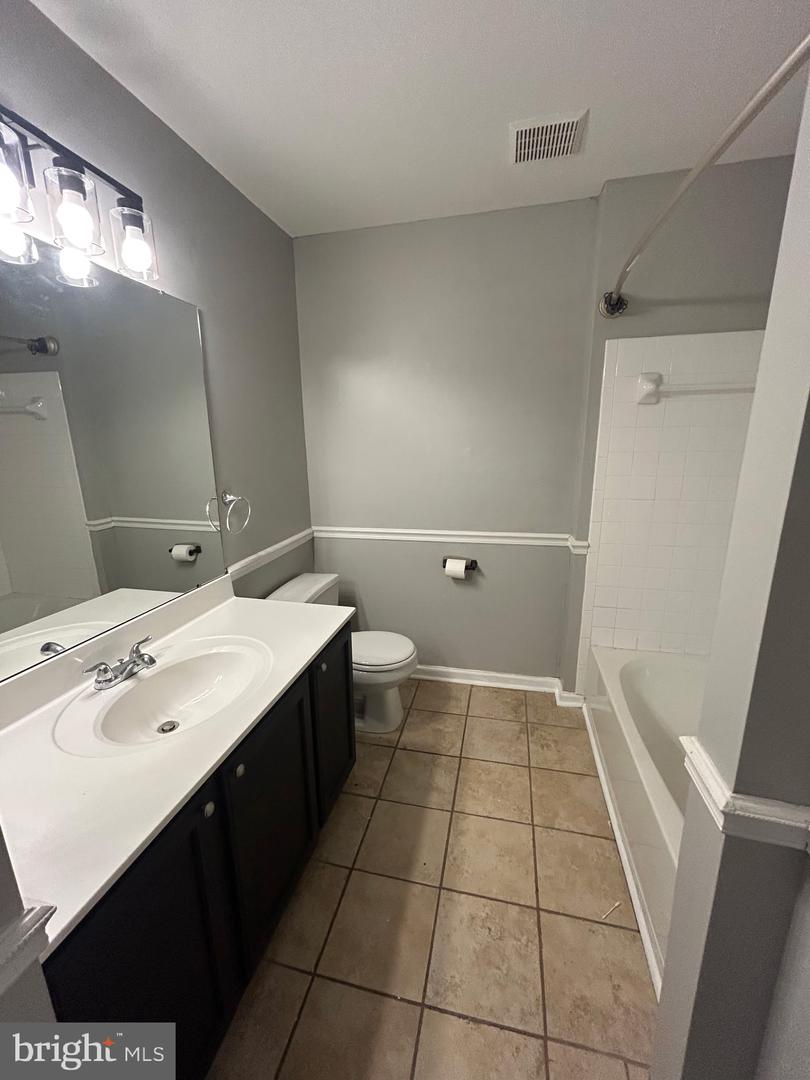 412 Green Hill Rd #24 Property Photo 24