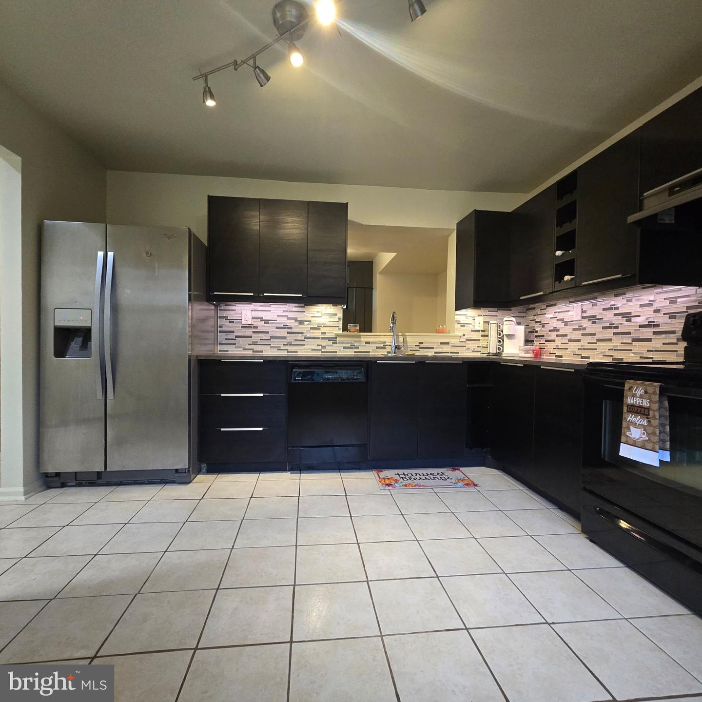 185 Stirling Ct #185 Property Photo 4