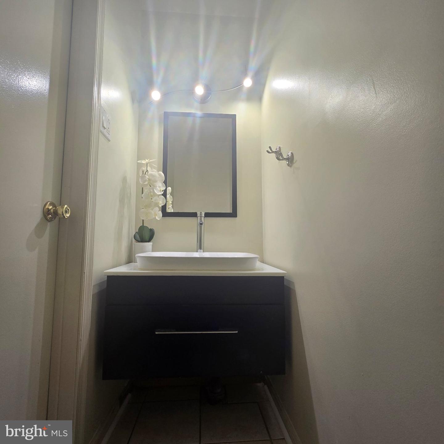 185 Stirling Ct #185 Property Photo 8