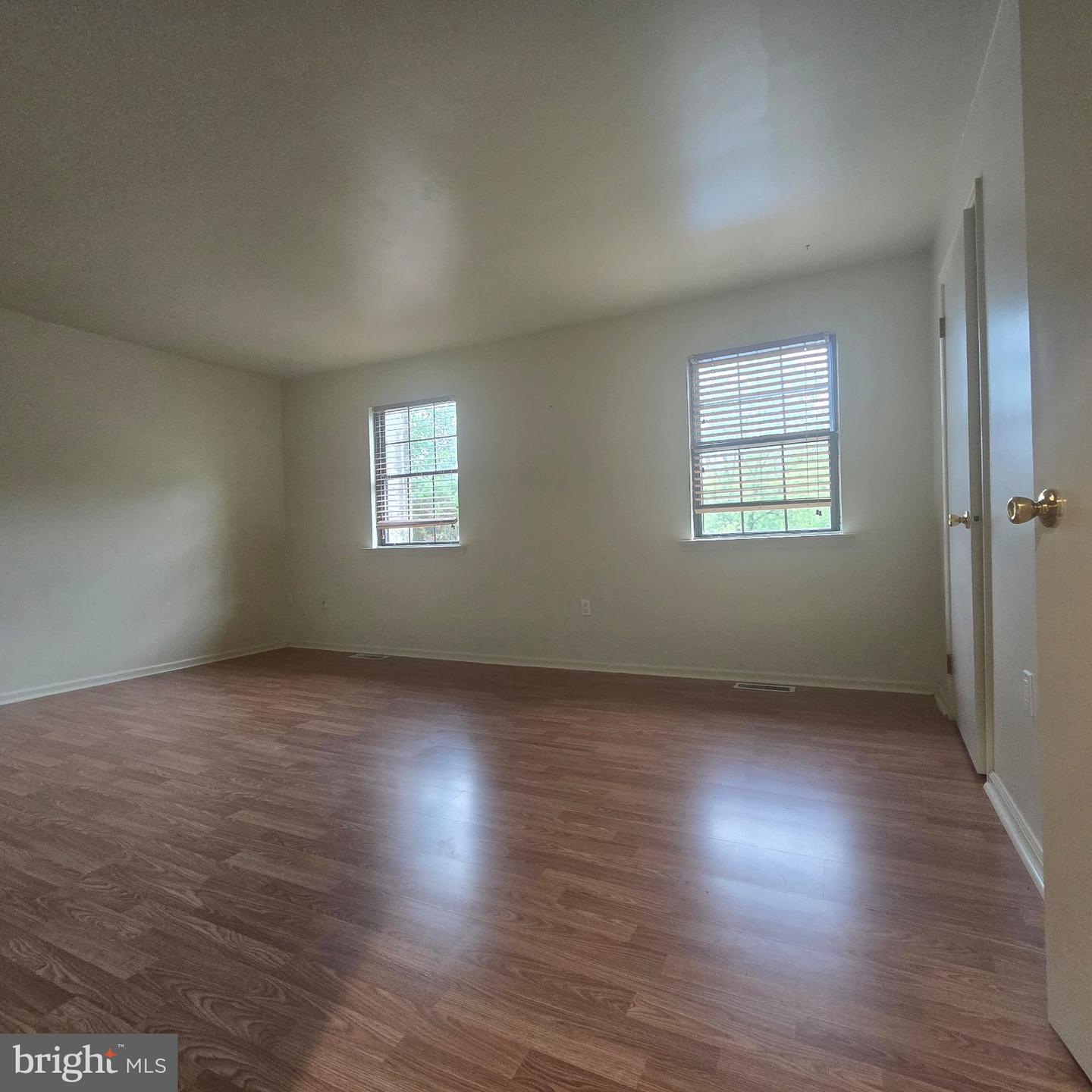 185 Stirling Ct #185 Property Photo 16