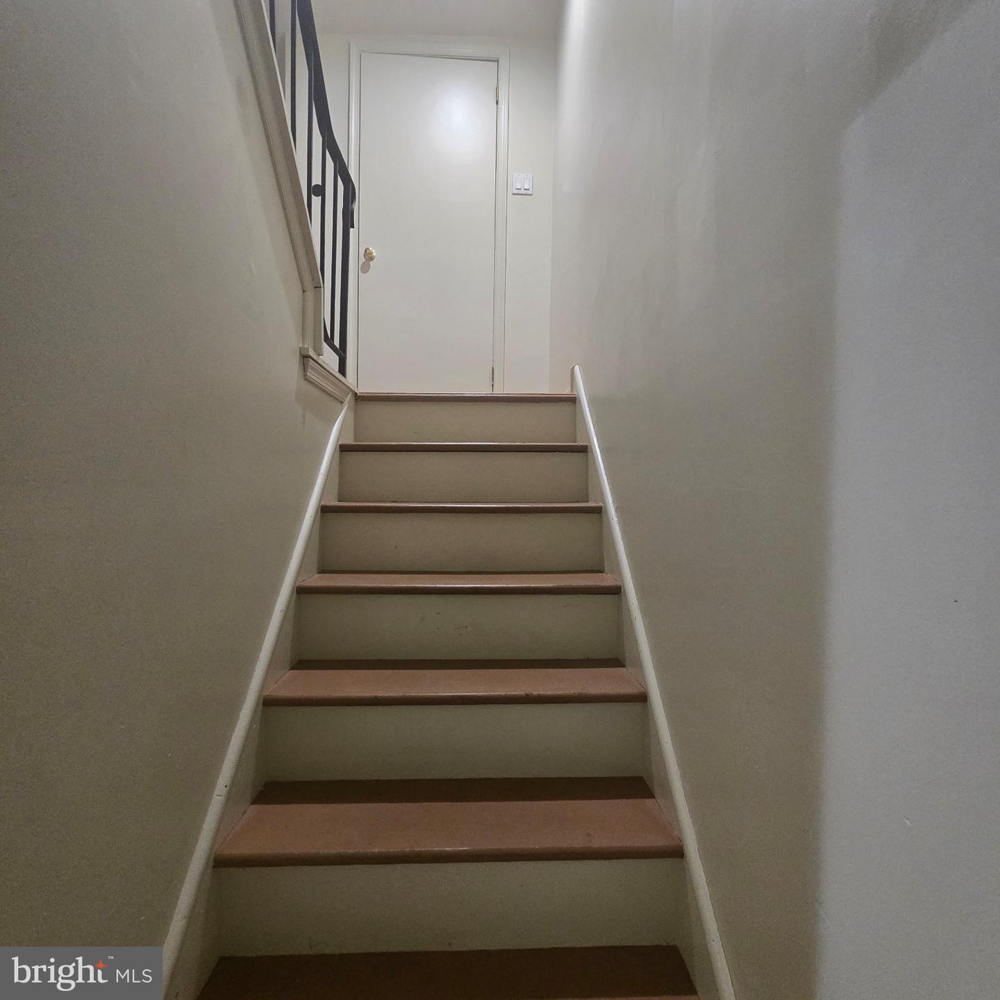 185 Stirling Ct #185 Property Photo 29