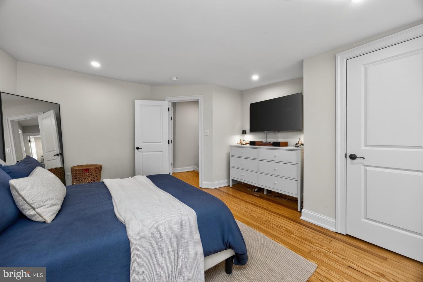 241 Bridge St #apt A Property Photo 13