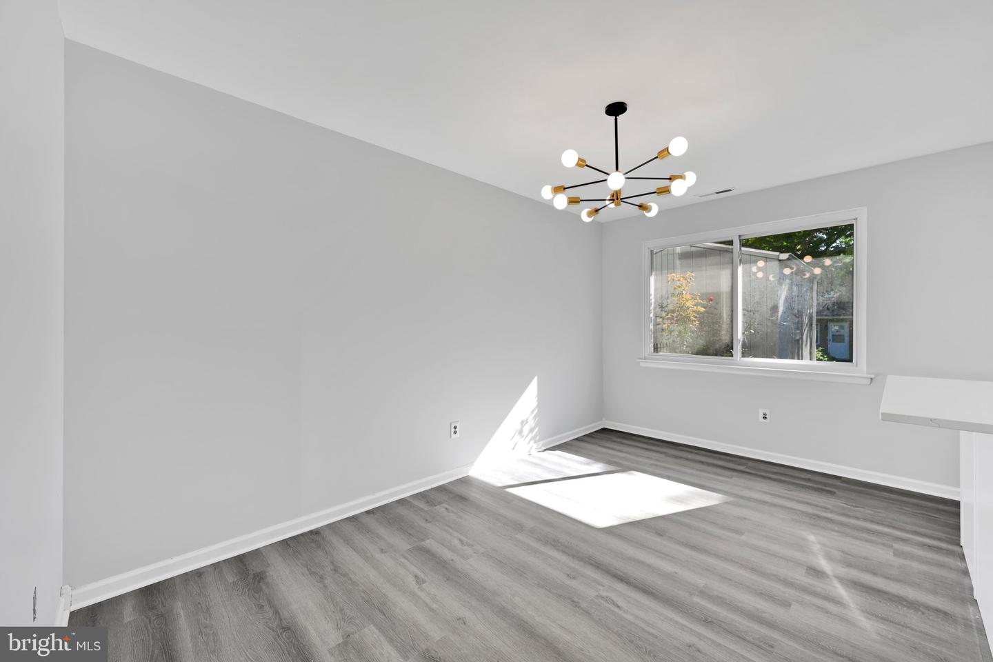132 Ascot Ct #64 Property Photo 11