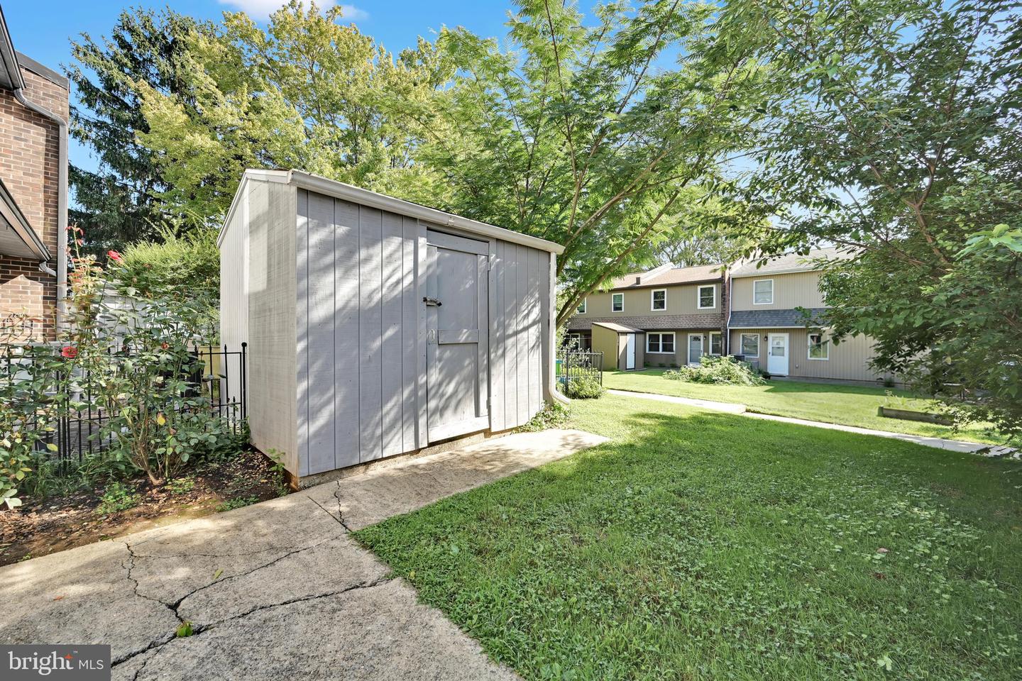 132 Ascot Ct #64 Property Photo 29