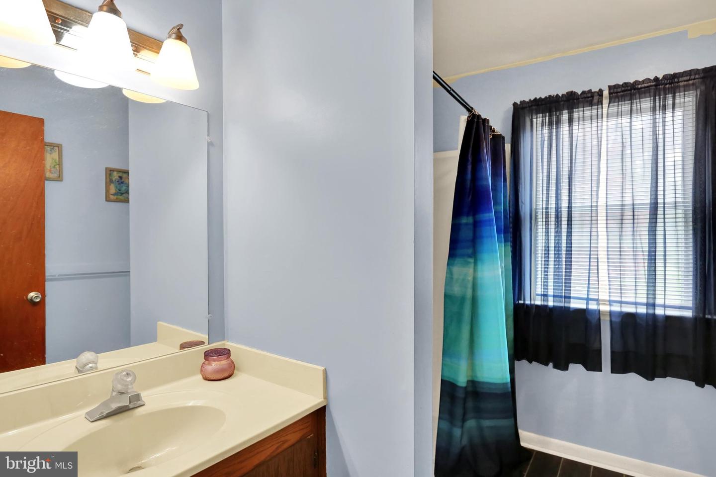 202 Green St Property Photo 5