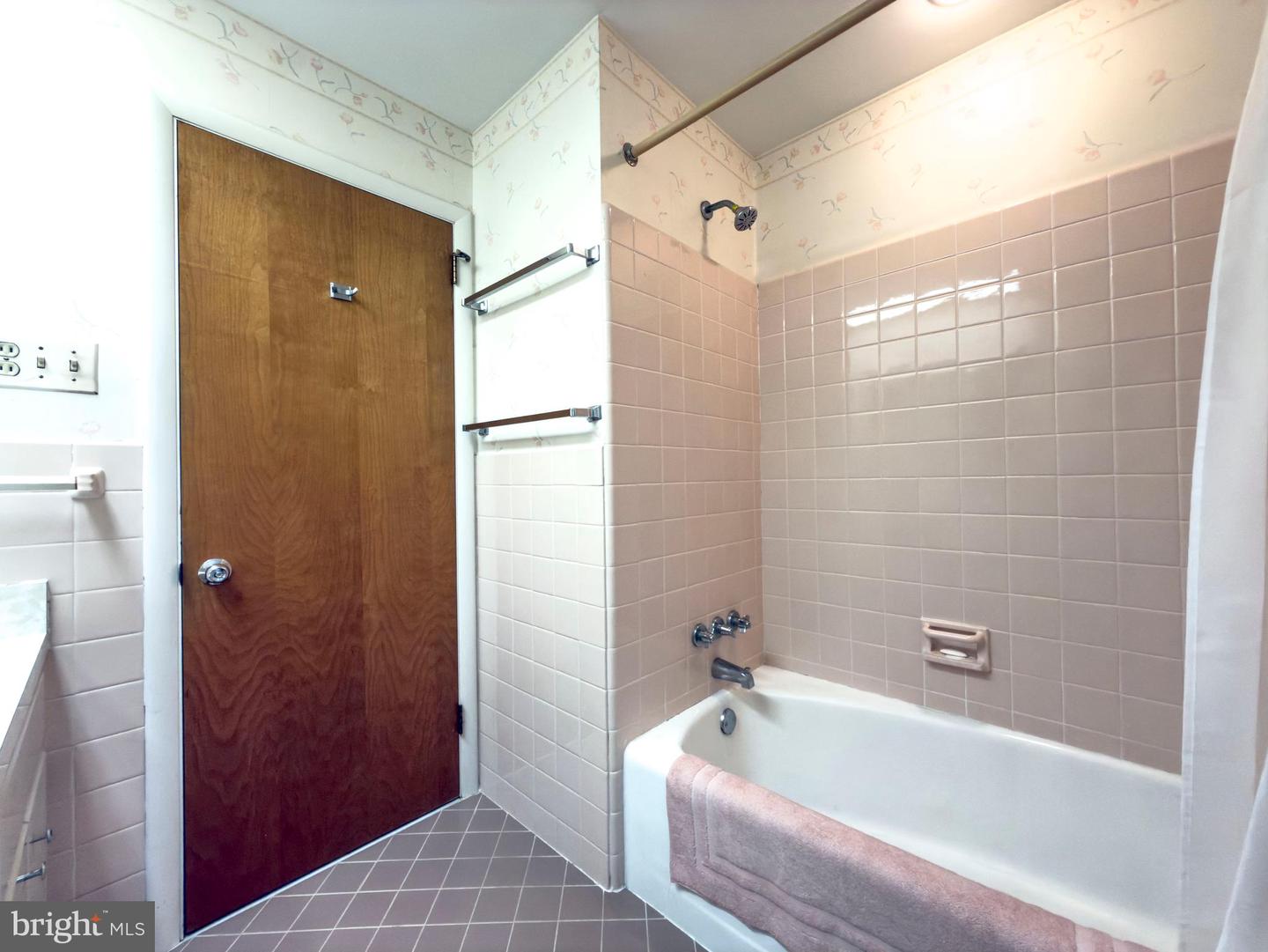 1717 Hamilton Dr Property Photo 31