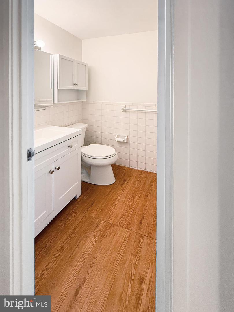 315 Village Walk #315 Property Photo 15