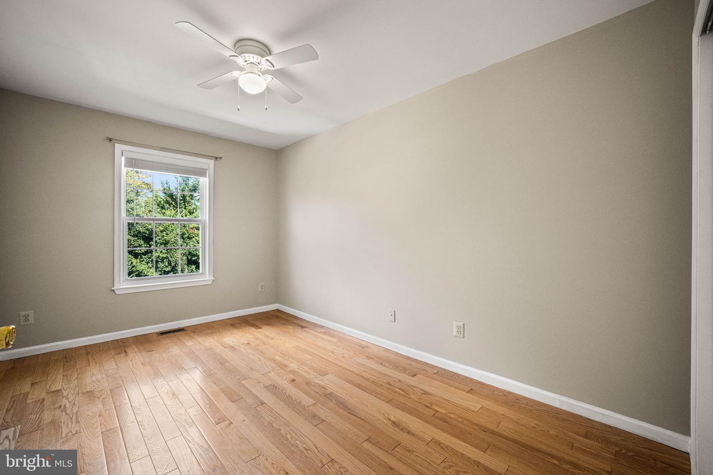 544 Cork Cir Property Photo 27
