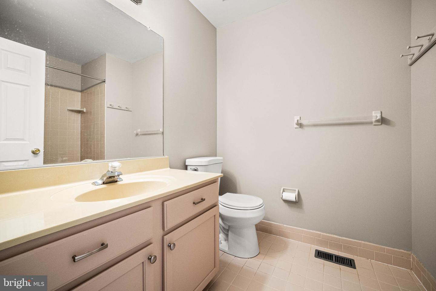 544 Cork Cir Property Photo 28