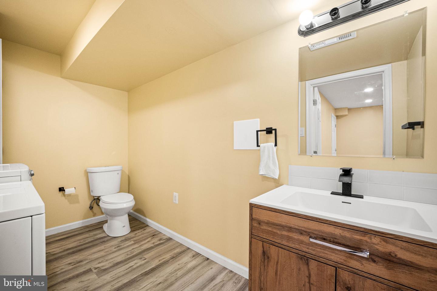 544 Cork Cir Property Photo 34