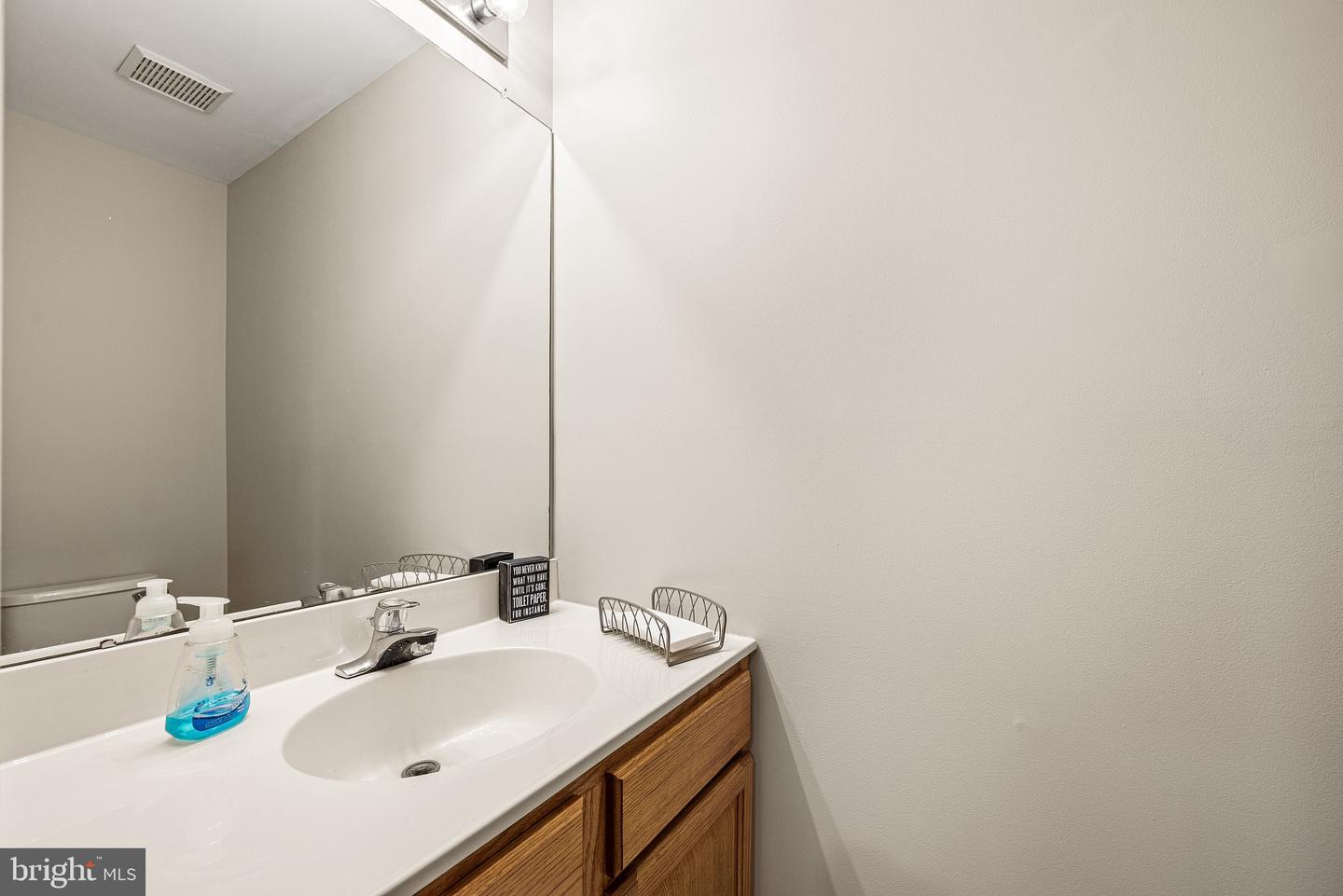 342 Huntington Ct Property Photo 15