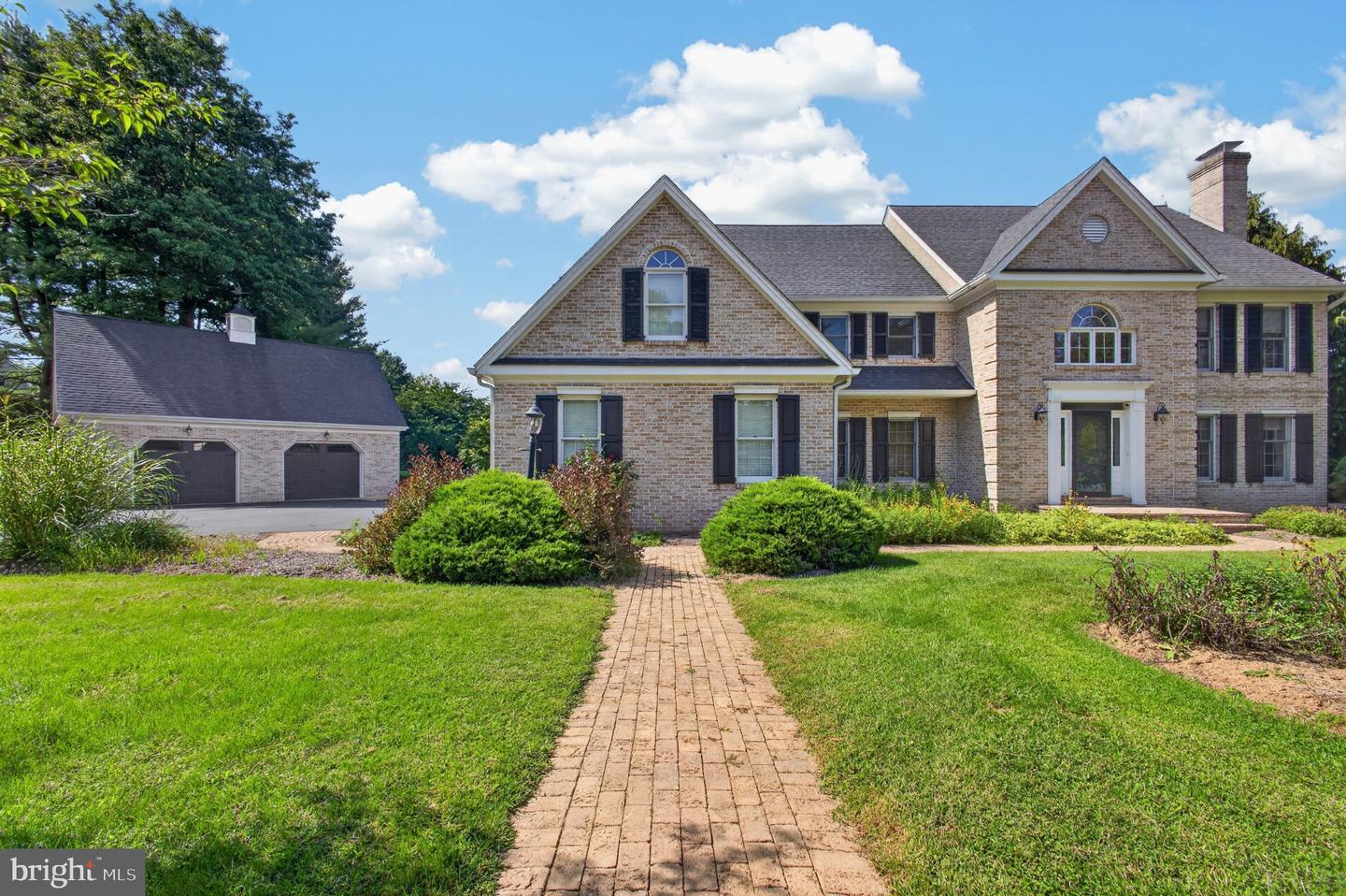 4 Traber Ln Property Photo 2