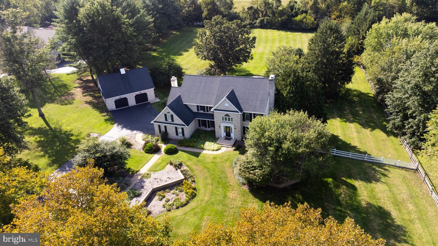 4 Traber Ln Property Photo 3