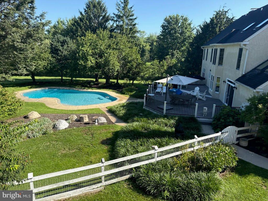 4 Traber Ln Property Photo 5