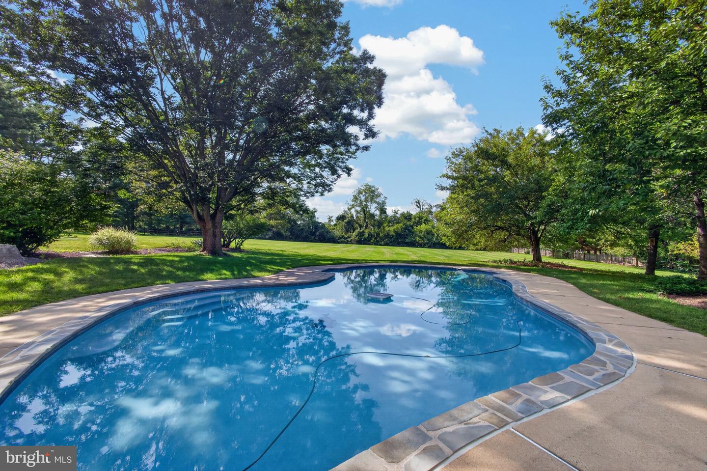 4 Traber Ln Property Photo 54