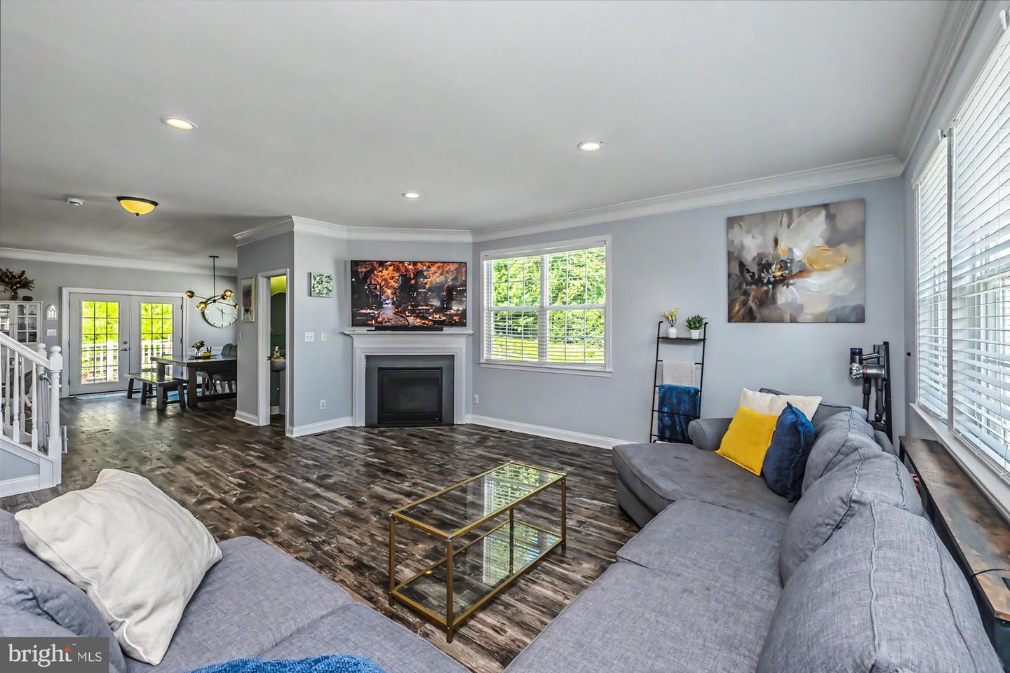 2782 Shelburne Property Photo 6