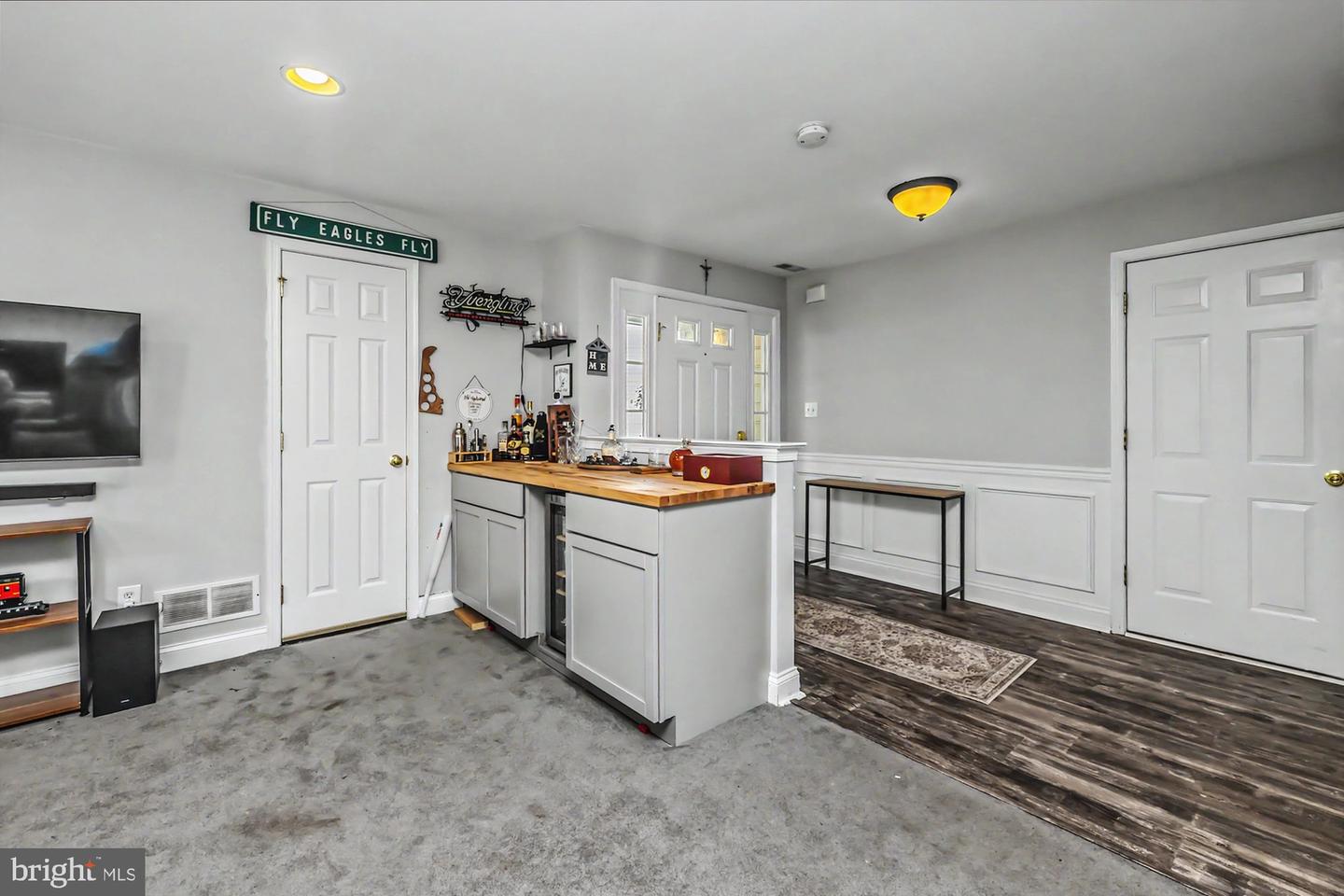 2782 Shelburne Property Photo 37