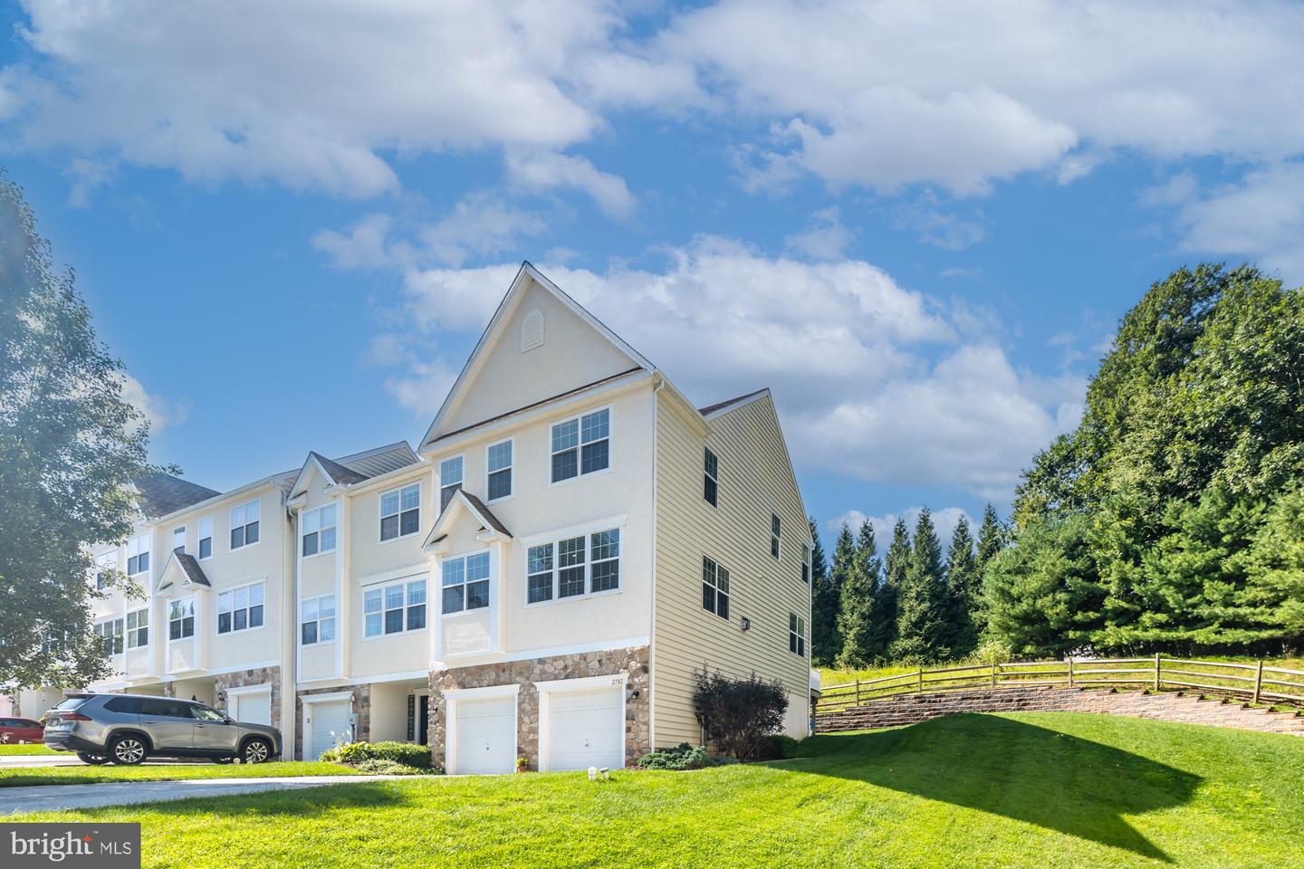 2782 Shelburne Property Photo 42