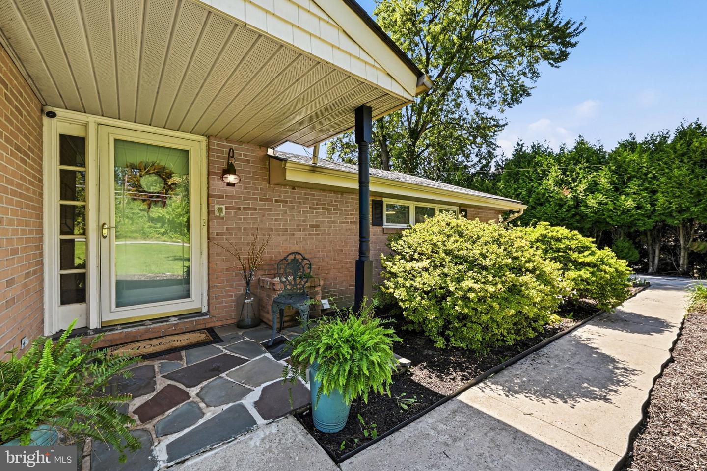 1024 Temple Rd Property Photo 4