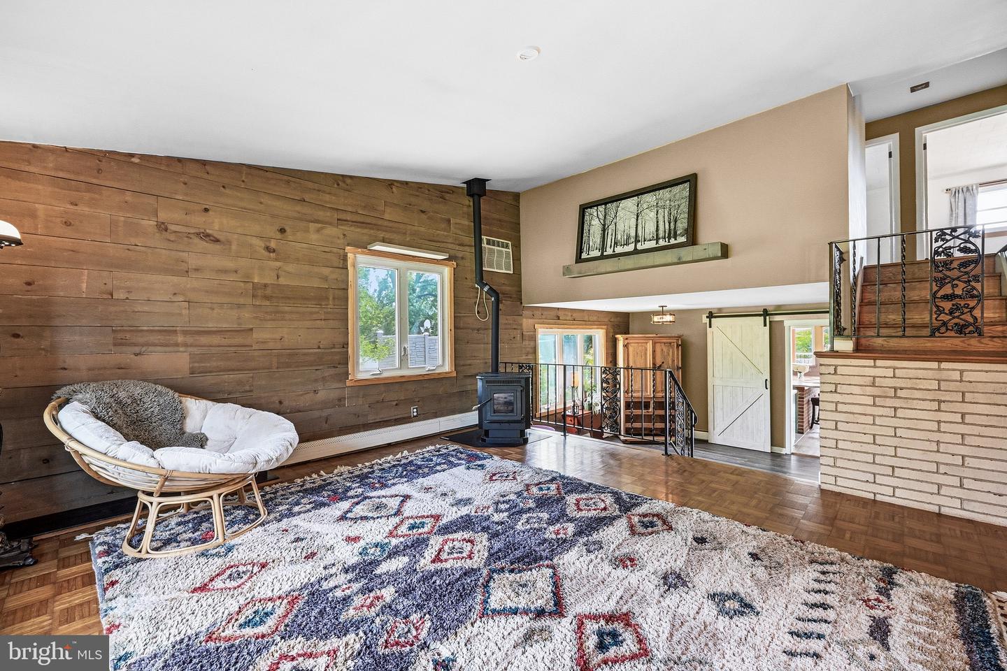 1024 Temple Rd Property Photo 8