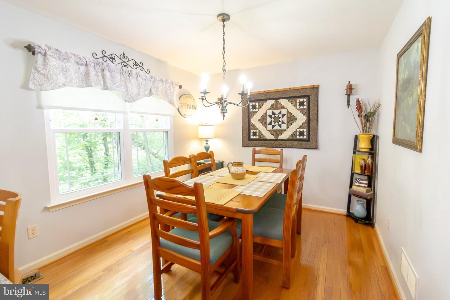 1639 Valley Rd Property Photo 10