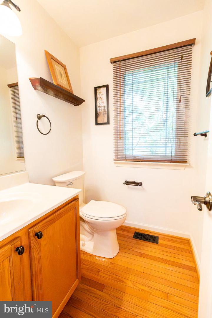 1639 Valley Rd Property Photo 14