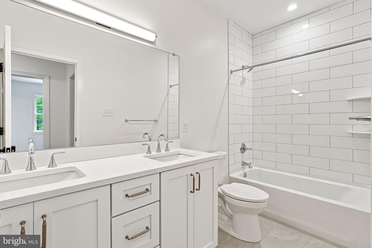 102 Knoxlyn Farm Dr #a Property Photo 47
