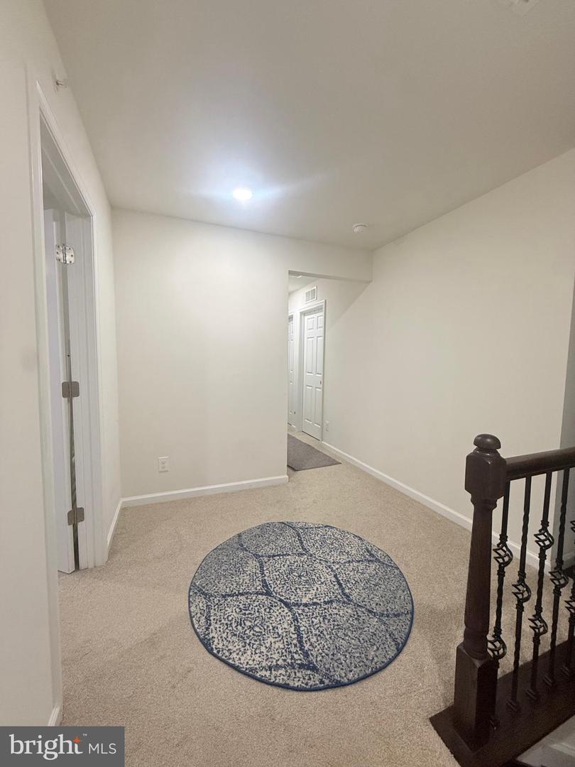 729 Sun Valley Ct Property Photo 11