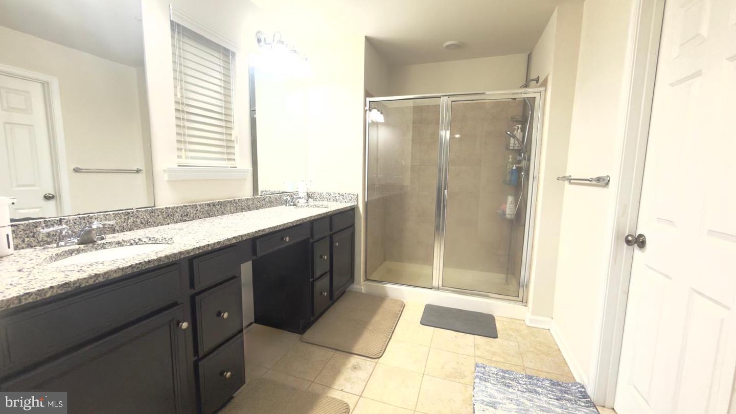 729 Sun Valley Ct Property Photo 14