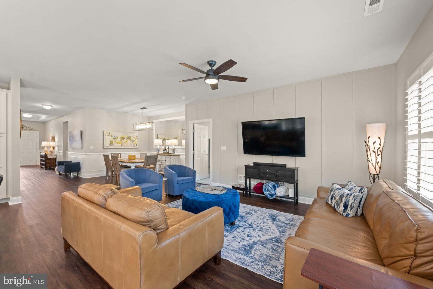 411 National Dr Property Photo 14