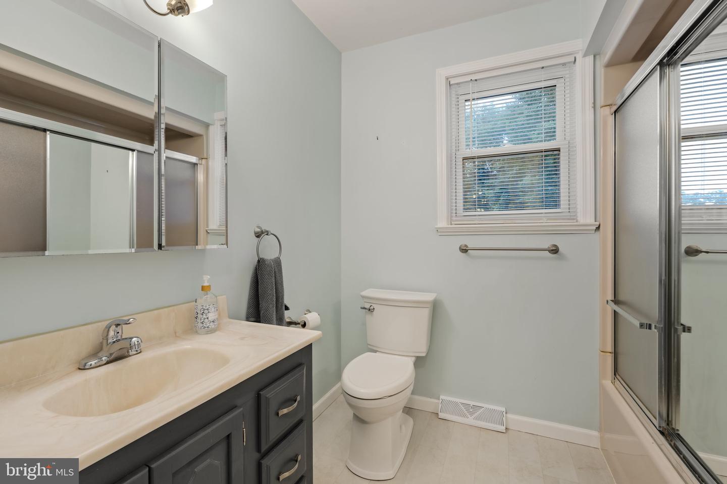 65 Compass Rd Property Photo 37
