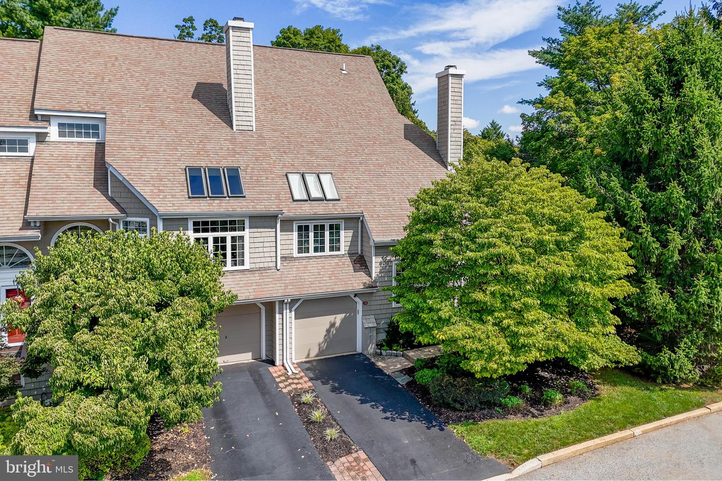 14 Wellfleet Ln Property Photo 2