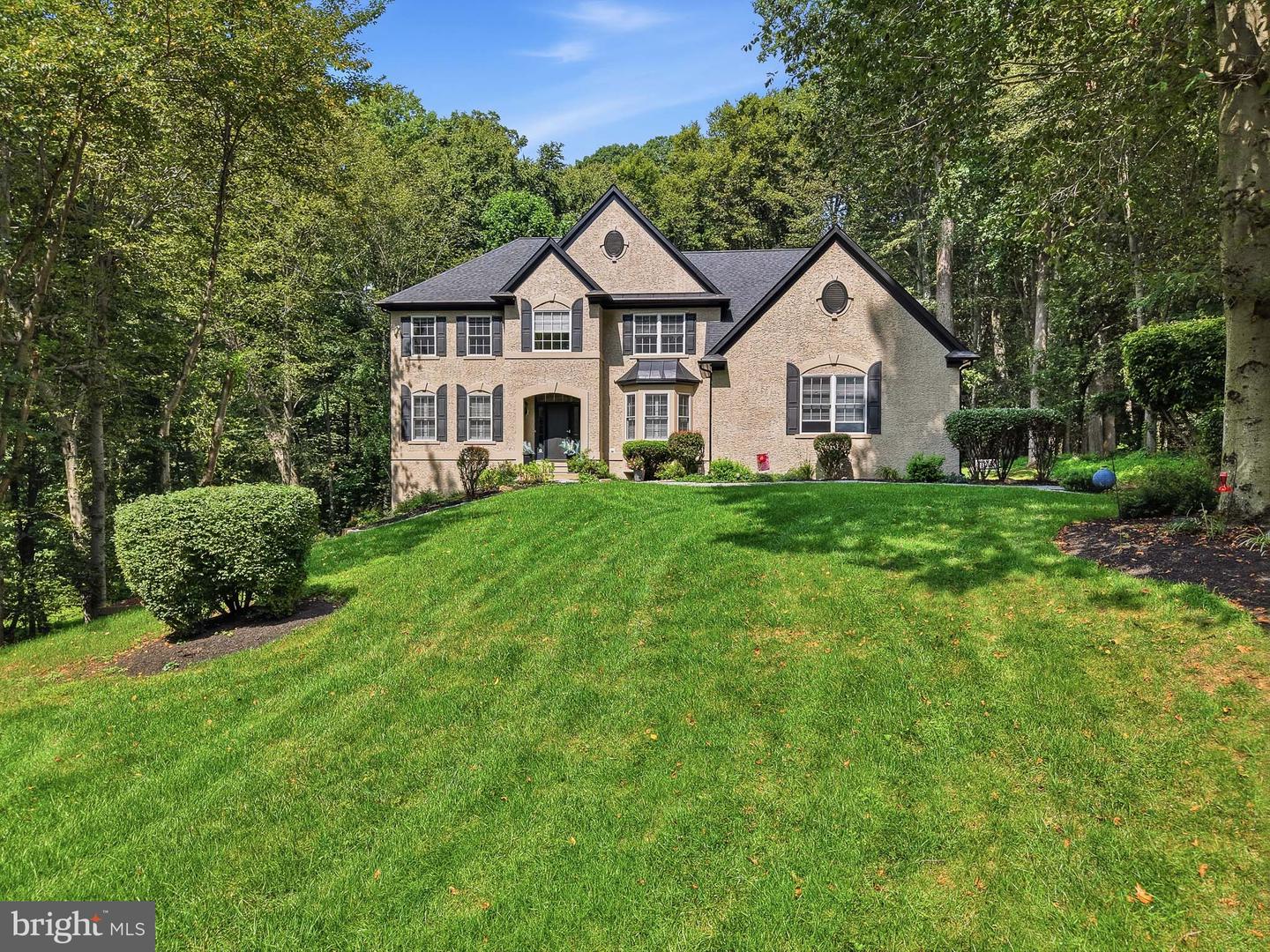 101 PYLES MOUNTAIN LN