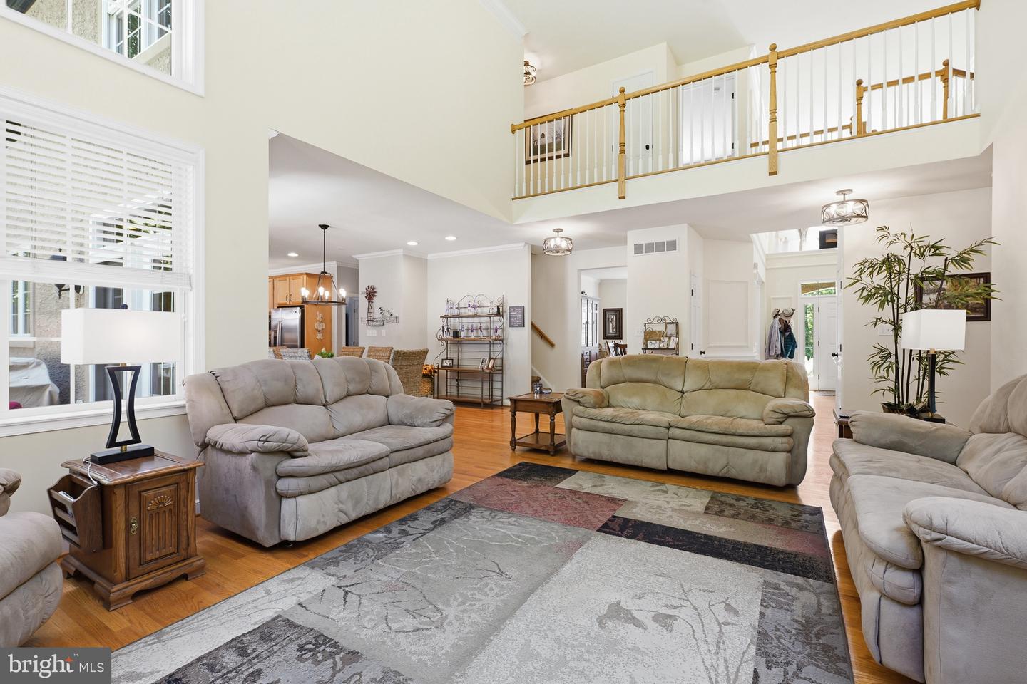 101 Pyles Mountain Ln Property Photo 8