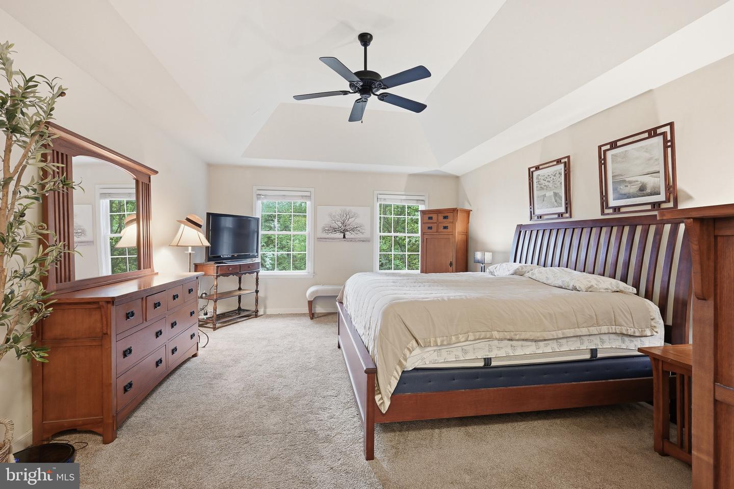 101 Pyles Mountain Ln Property Photo 22