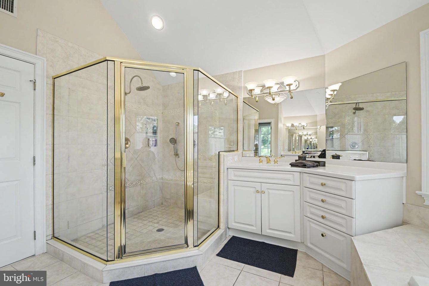 105 Nathaniel Ln Property Photo 42